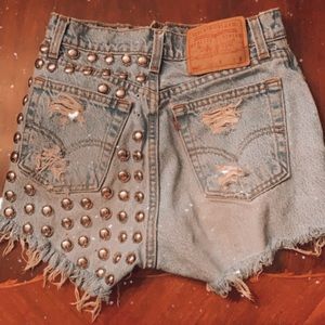 Custom made Levi cutoff short